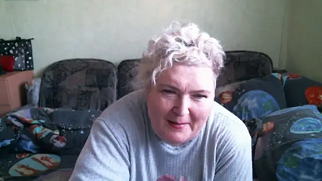 Snapshot of Lana555 chatting on October 13, 2025, 11:01 am Lana555 online show from October 13, 2025, 11:01 am