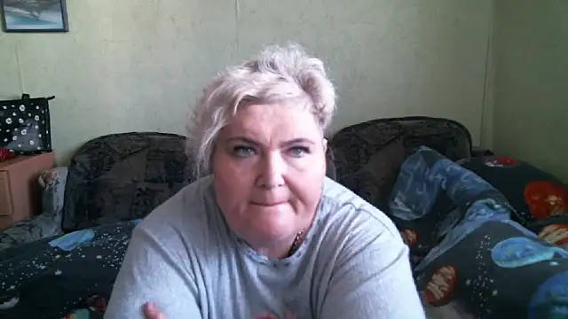 Snapshot of Lana555 chatting on October 4, 2025, 6:59 am Lana555 online show from October 4, 2025, 6:59 am