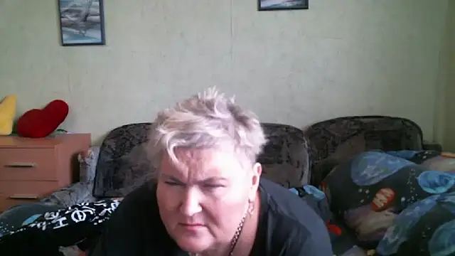 Snapshot of Lana555 chatting on February 17, 2026, 12:02 pm Lana555 online show from February 17, 2026, 12:02 pm