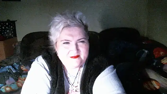 Snapshot of Lana555 chatting on October 1, 2025, 9:18 pm Lana555 online show from October 1, 2025, 9:18 pm