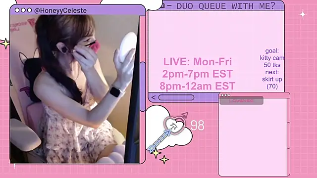 Snapshot of HoneyyCeleste chatting on August 4, 2026, 6:45 pm HoneyyCeleste online show from August 4, 2026, 6:45 pm