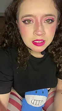 Lucy YupiSweet online show from January 13, 2026, 10:35 pm