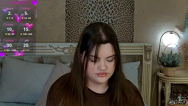 EmilyHyde online show from December 17, 2025, 8:25 pm