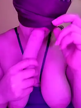 Snapshot of Sofia_maroc99 chatting on October 8, 2025, 1:56 pm Sofia maroc99 online show from October 8, 2025, 1:56 pm