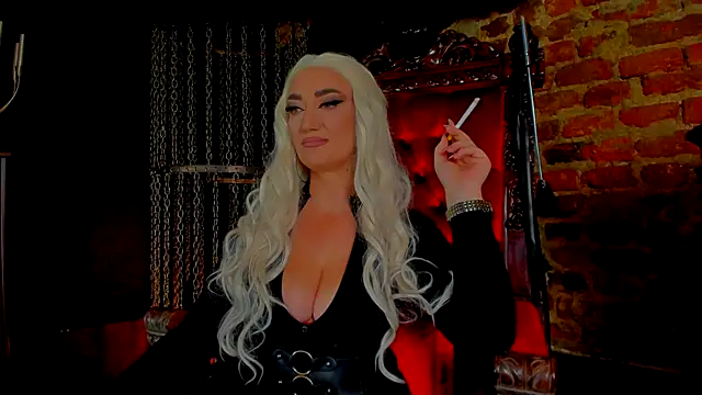 FinDomMya online show from November 21, 2025, 8:52 pm