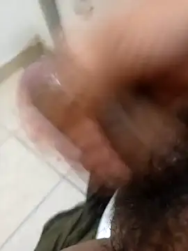 Snapshot of Secreto25 chatting on November 1, 2025, 7:24 am Secreto25 online show from November 1, 2025, 7:24 am