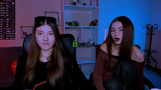 Snapshot of barbara_crazy chatting on October 12, 2025, 8:37 am barbara crazy online show from October 12, 2025, 8:37 am