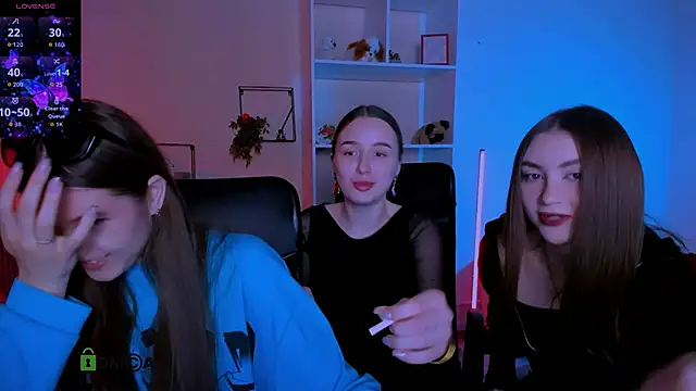 Snapshot of barbara_crazy chatting on October 11, 2025, 8:37 am barbara crazy online show from October 11, 2025, 8:37 am