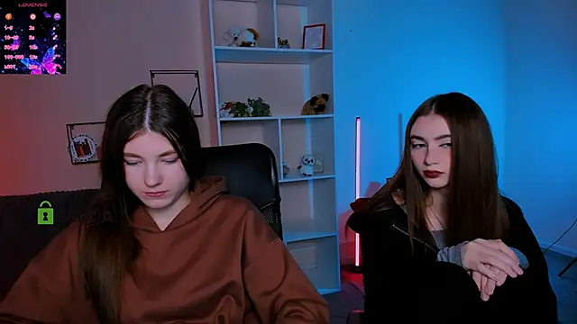 Snapshot of barbara_crazy chatting on October 13, 2025, 12:40 pm barbara crazy online show from October 13, 2025, 12:40 pm