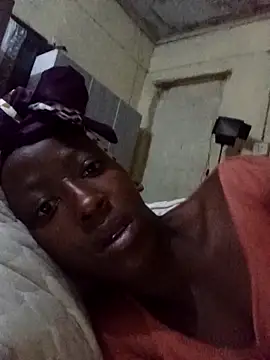 Snapshot of RFeltomWhitJ chatting on September 22, 2025, 1:55 am RFeltomWhitJ online show from September 22, 2025, 1:55 am