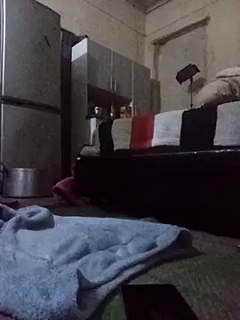 Snapshot of RFeltomWhitJ chatting on September 25, 2025, 1:44 am RFeltomWhitJ online show from September 25, 2025, 1:44 am