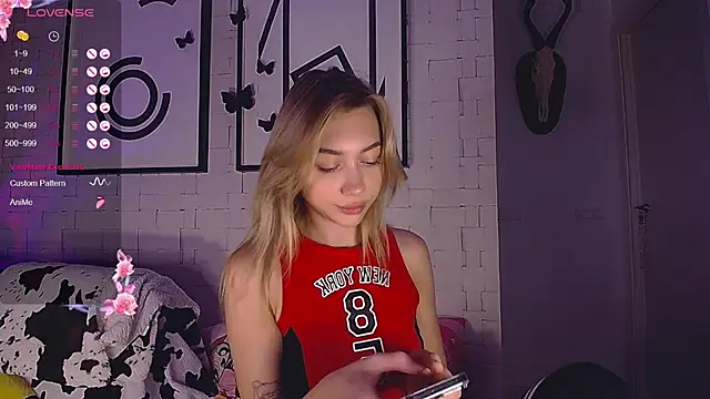 Snapshot of nikkichu chatting on October 11, 2025, 5:30 am nikkichu online show from October 11, 2025, 5:30 am