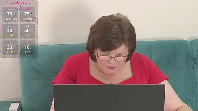 Snapshot of Sandra_Sunrise chatting on September 20, 2025, 9:47 am Sandra Sunrise online show from September 20, 2025, 9:47 am