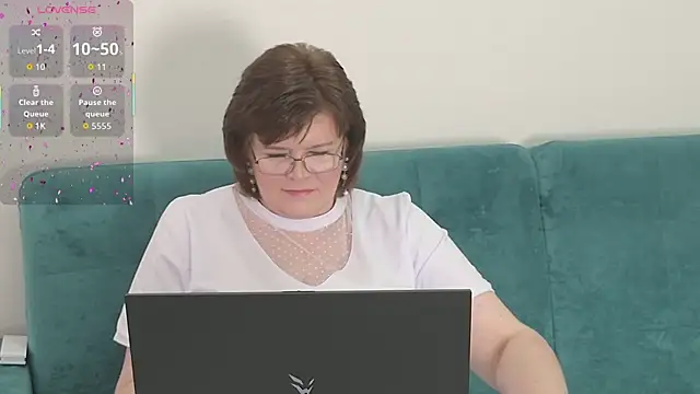 Snapshot of Sandra_Sunrise chatting on September 21, 2025, 9:03 am Sandra Sunrise online show from September 21, 2025, 9:03 am