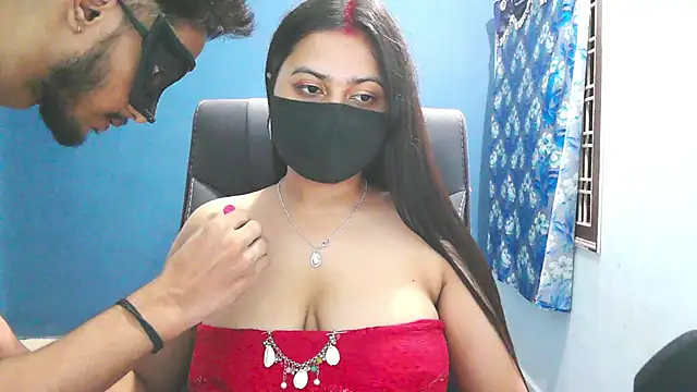 SassyWildCouple online show from October 9, 2025, 4:51 pm