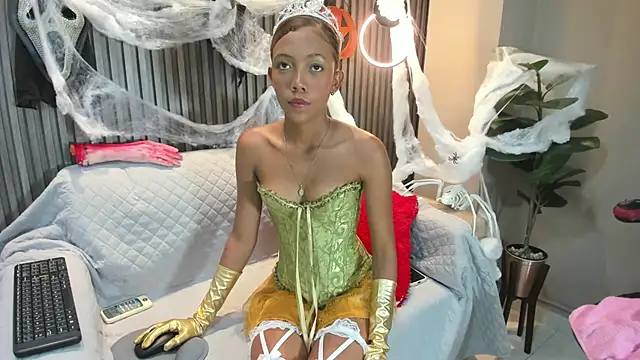 Snapshot of biancaa_18 chatting on October 31, 2025, 7:32 pm biancaa 18 online show from October 31, 2025, 7:32 pm