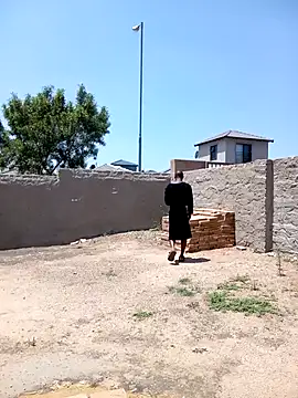 Snapshot of KinkyJ_ chatting on October 21, 2025, 9:30 am KinkyJ  online show from October 21, 2025, 9:30 am