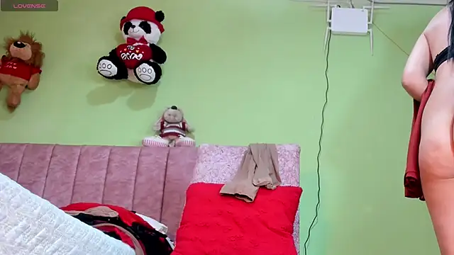 Snapshot of hot_Dariana_pantyhose chatting on October 26, 2025, 1:00 pm hot Dariana pantyhose online show from October 26, 2025, 1:00 pm