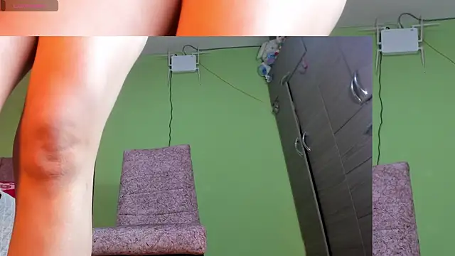 hot Dariana pantyhose online show from November 22, 2025, 2:38 pm