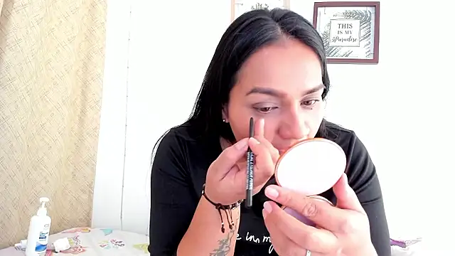 selena jhonson online show from January 10, 2026, 2:56 pm