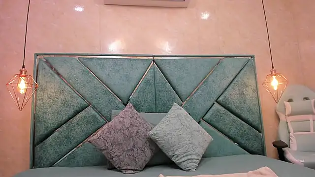 Snapshot of MELODY_FIRE_ chatting on October 25, 2025, 3:56 pm MELODY FIRE  online show from October 25, 2025, 3:56 pm