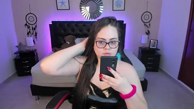 Snapshot of LolaVillalobos chatting on February 28, 2026, 12:16 pm LolaVillalobos online show from February 28, 2026, 12:16 pm