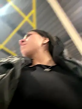 arieel  722 online show from October 8, 2025, 11:16 pm