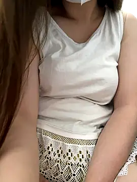 PhuongNhi21 online show from September 29, 2025, 2:01 pm