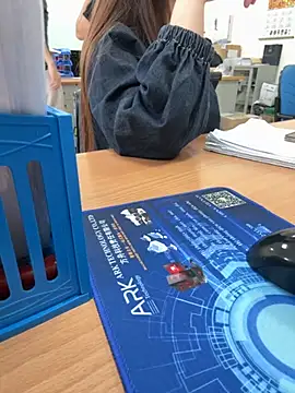 PhuongNhi21 online show from September 23, 2025, 12:50 am