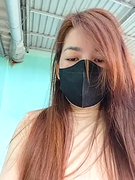 Tina Ty online show from October 28, 2025, 12:33 am