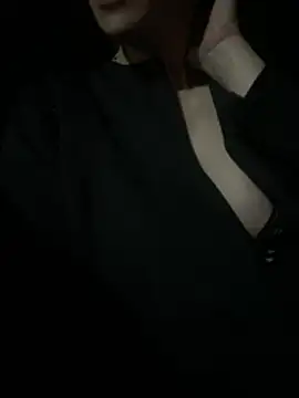 Melisss0404 online show from June 1, 2026, 10:53 pm