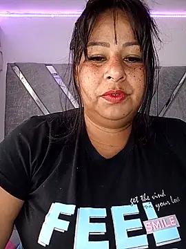 RosenRot07 online show from February 23, 2026, 8:09 pm