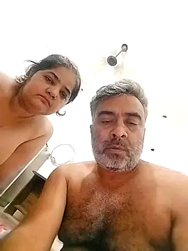 BHABHIJAAN7317 online show from October 5, 2025, 7:43 am