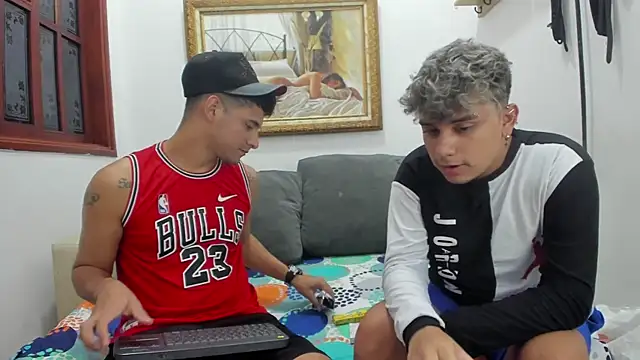 DavilANDkevin2 online show from September 28, 2025, 2:18 am