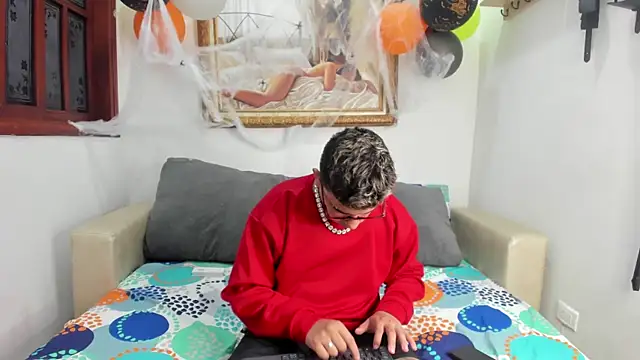 DavilANDkevin2 online show from October 30, 2025, 4:22 am