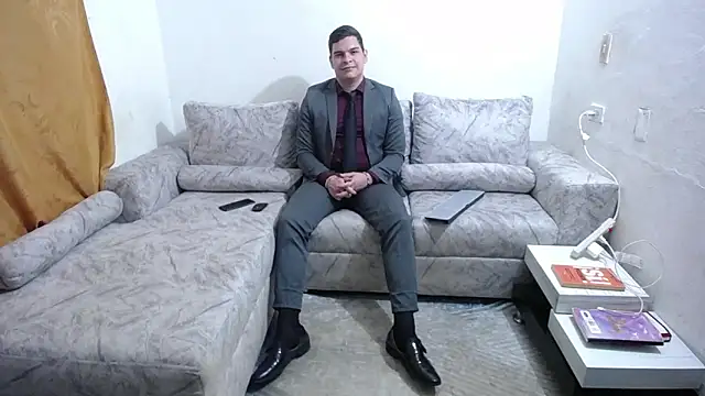 Snapshot of Victor_Maitland chatting on September 11, 2025, 3:28 am Victor Maitland online show from September 11, 2025, 3:28 am