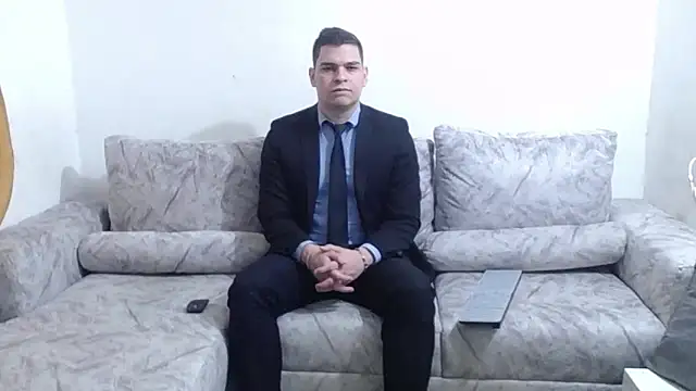 Victor Maitland online show from September 22, 2025, 8:04 pm