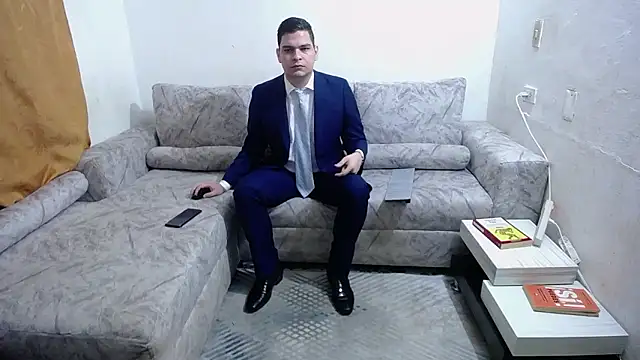 Victor Maitland online show from January 13, 2026, 8:02 pm