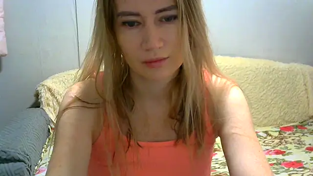 Snapshot of JessFoxxx chatting on October 21, 2025, 3:39 am JessFoxxx online show from October 21, 2025, 3:39 am