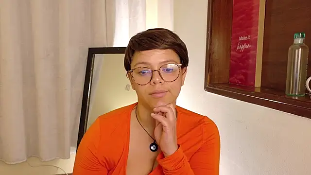 Snapshot of Amanda_sweet chatting on March 20, 2025, 6:09 pm Amanda sweet online show from March 20, 2025, 6:09 pm