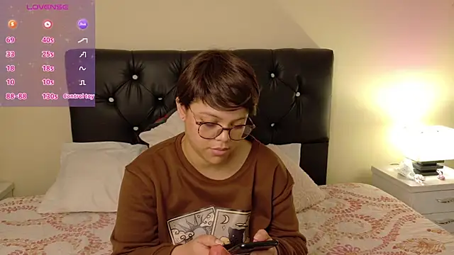 Snapshot of Amanda_sweet chatting on March 4, 2025, 4:09 pm Amanda sweet online show from March 4, 2025, 4:09 pm