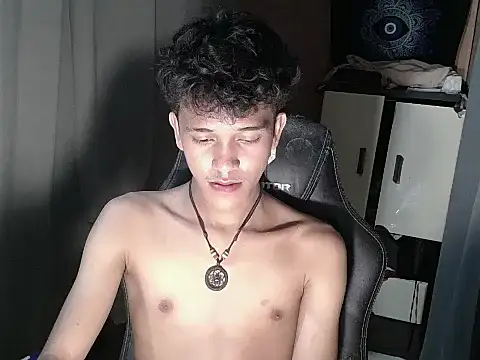 kenbigcockxx online show from October 22, 2025, 6:51 pm