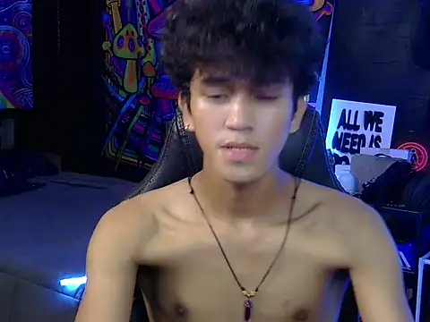 Snapshot of kenbigcockxx chatting on July 4, 2026, 6:53 am kenbigcockxx online show from July 4, 2026, 6:53 am