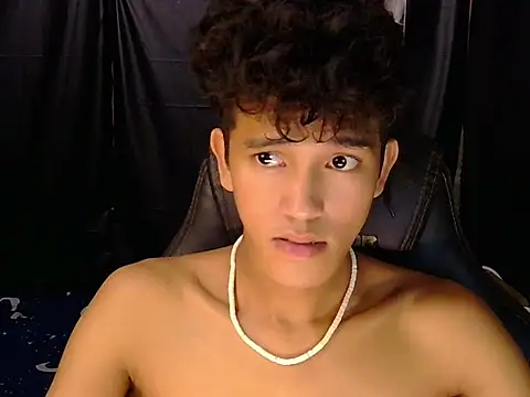 kenbigcockxx online show from March 25, 2026, 3:28 am