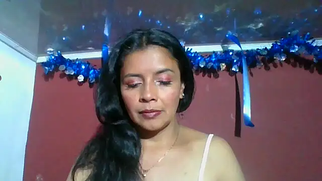 Snapshot of DianaOchoa_ chatting on December 14, 2025, 3:46 am DianaOchoa online show from December 14, 2025, 3:46 am