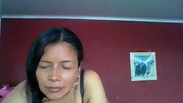 Snapshot of DianaOchoa_ chatting on October 8, 2025, 7:14 pm DianaOchoa  online show from October 8, 2025, 7:14 pm