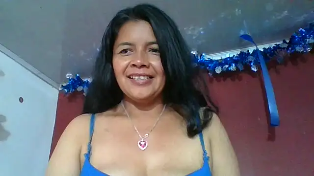 Snapshot of DianaOchoa_ chatting on January 16, 2026, 12:20 pm DianaOchoa online show from January 16, 2026, 12:20 pm