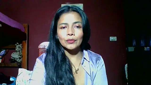 Snapshot of DianaOchoa_ chatting on October 2, 2025, 3:43 am DianaOchoa  online show from October 2, 2025, 3:43 am