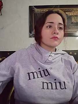 Snapshot of candy__fox_ chatting on October 17, 2025, 12:18 pm candy  fox  online show from October 17, 2025, 12:18 pm