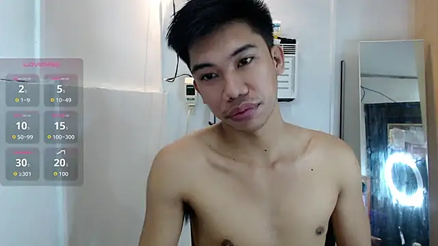 Snapshot of Ur_pinoyhotbrix chatting on September 25, 2025, 12:27 am Ur pinoyhotbrix online show from September 25, 2025, 12:27 am